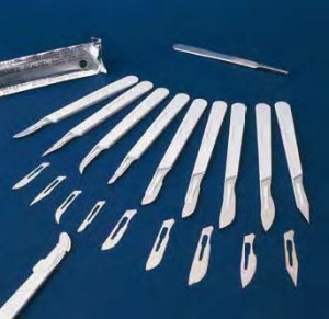 einmal_skalpelle_feather